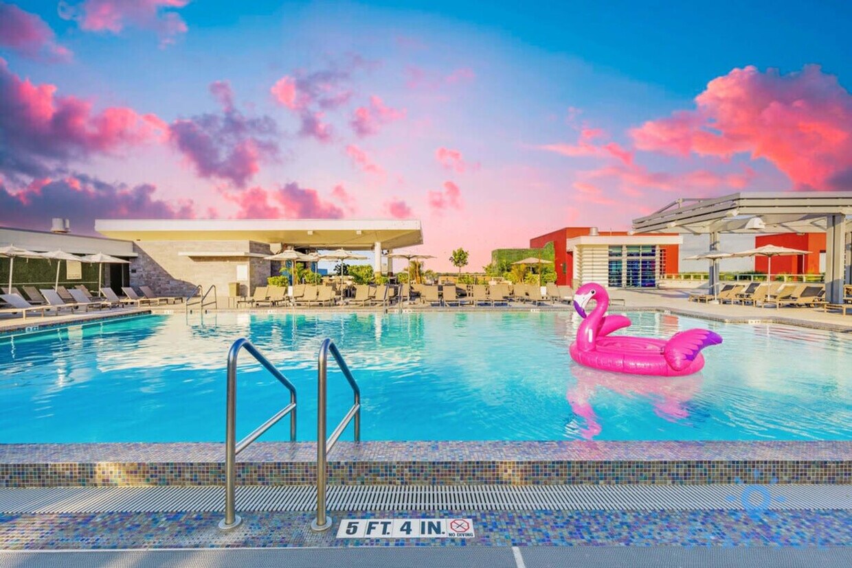 Foto principal - 777 N Ocean Dr