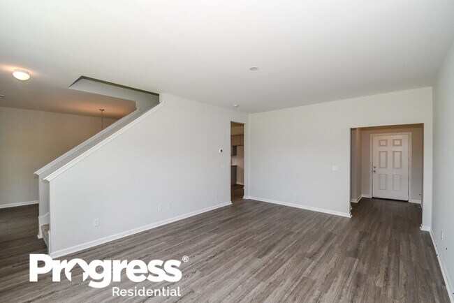 Building Photo - 111 S Trl Wy