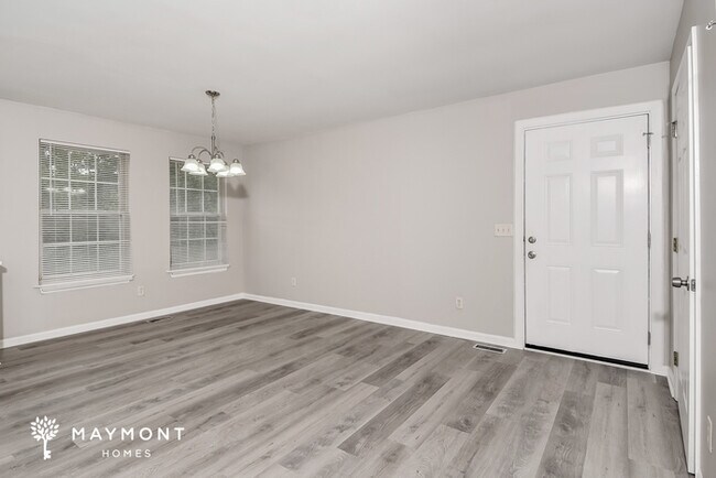Foto del edificio - 211 Petworth Dr