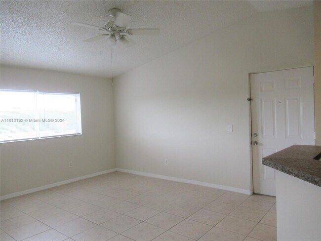 Building Photo - 3630 N 56th Ave