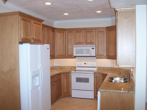 kitchen/granite/maple - 235 N 1200 W
