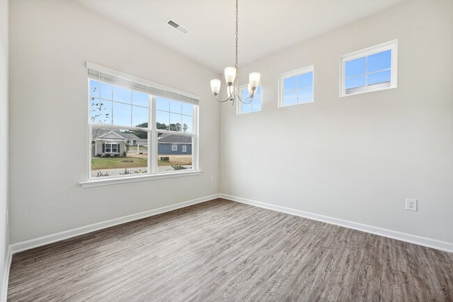 Building Photo - 131 Altair Ln