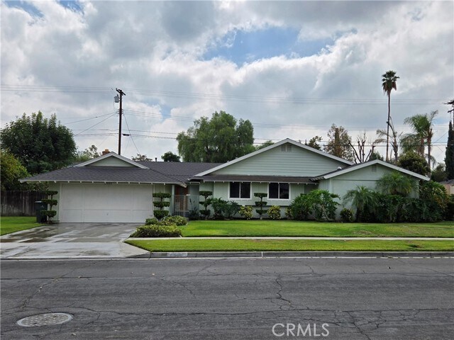 Foto principal - 2066 Carlton Pl