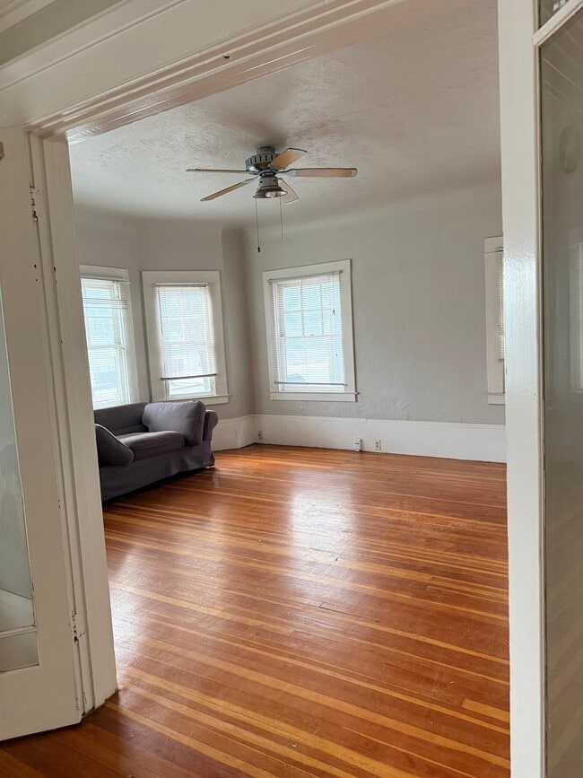 Foto del edificio - 1706 16th St