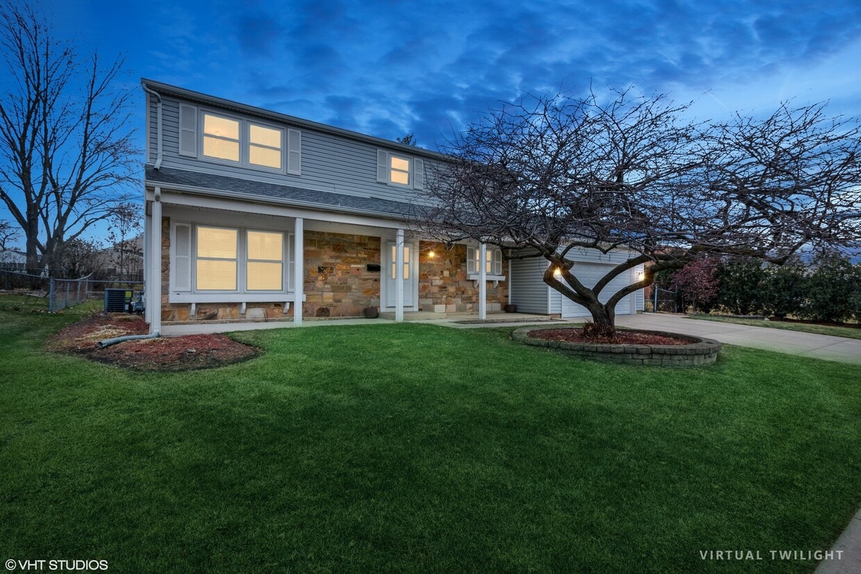 Foto principal - 401 N Salem Dr