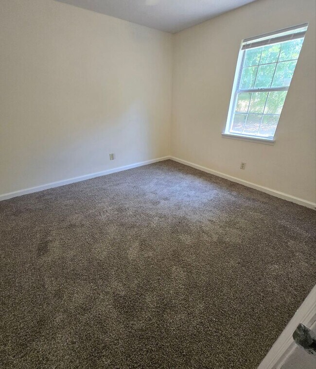 Foto del edificio - 5382 Whisperwood Ct