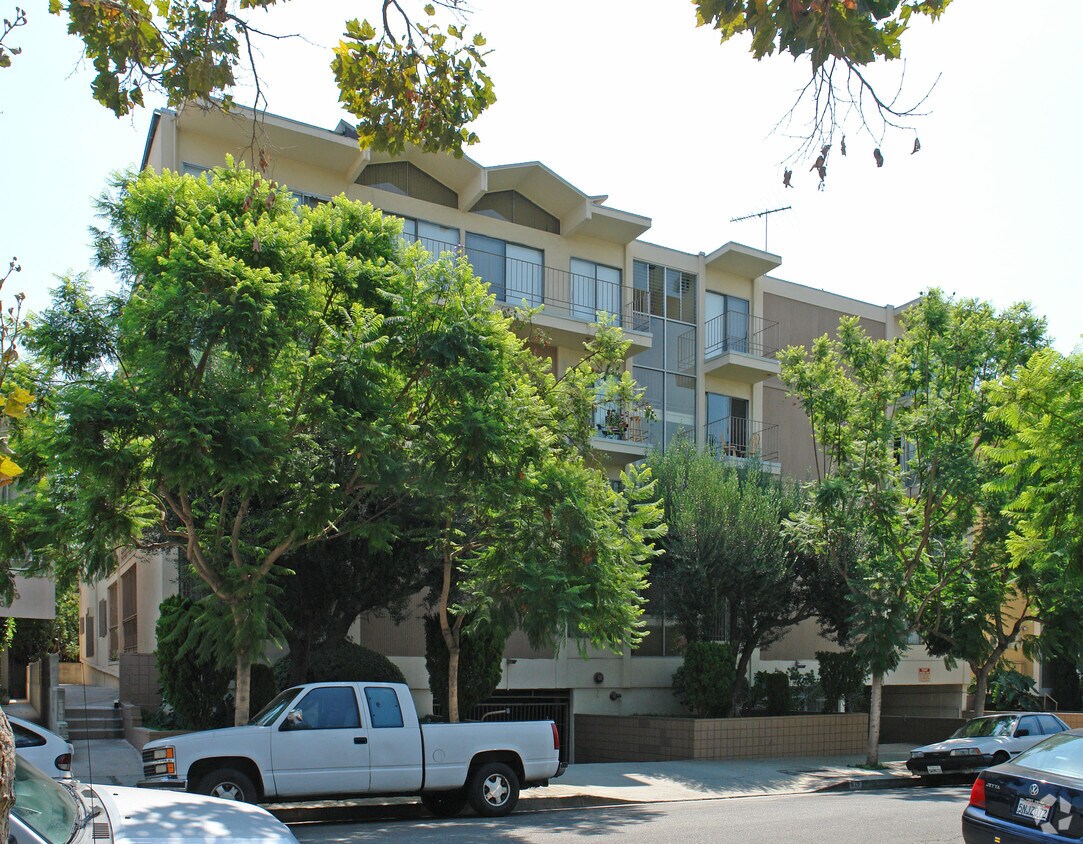 Foto del edificio - 628 N Flores St