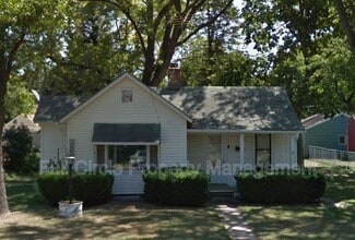 Building Photo - 1116 N Logan St