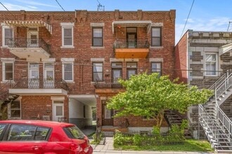 Building Photo - 4075 Rue Lanouette