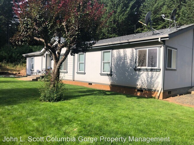Building Photo - 3 br, 2 bath House - 36 Moore Rd