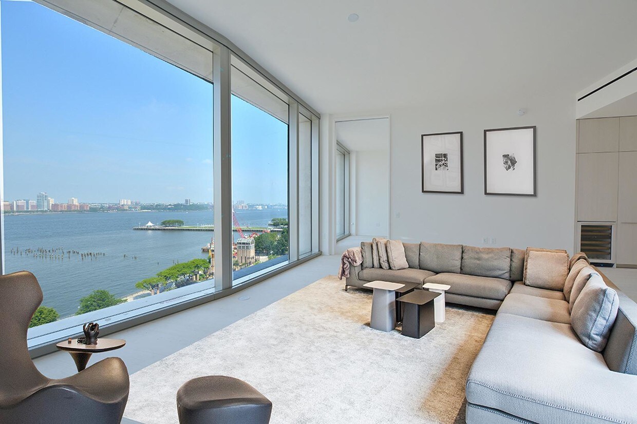 160 Leroy St, New York, NY 10014 Apartments in New York, NY