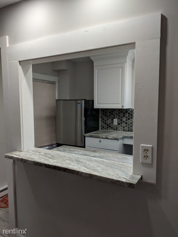 Foto del edificio - 1 br, 1 bath House - 80 Analomink St A Unit A