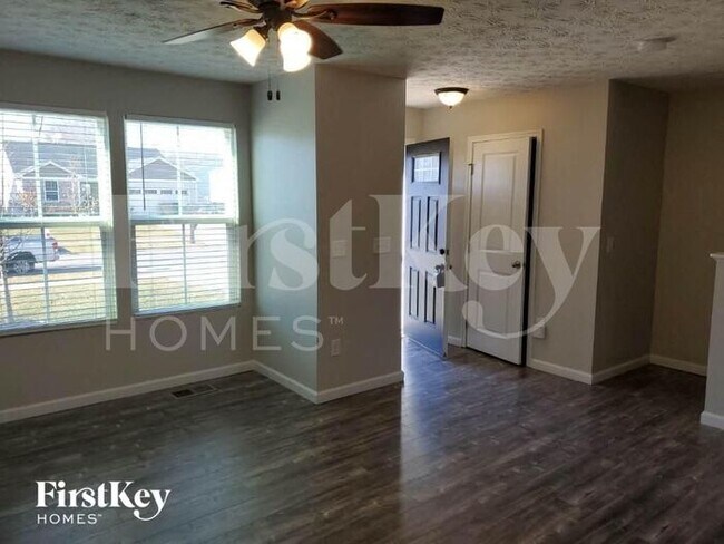 Building Photo - 6151 Woodville Drive