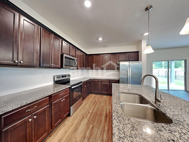 Foto del edificio - 2951 Hill Valley Ln