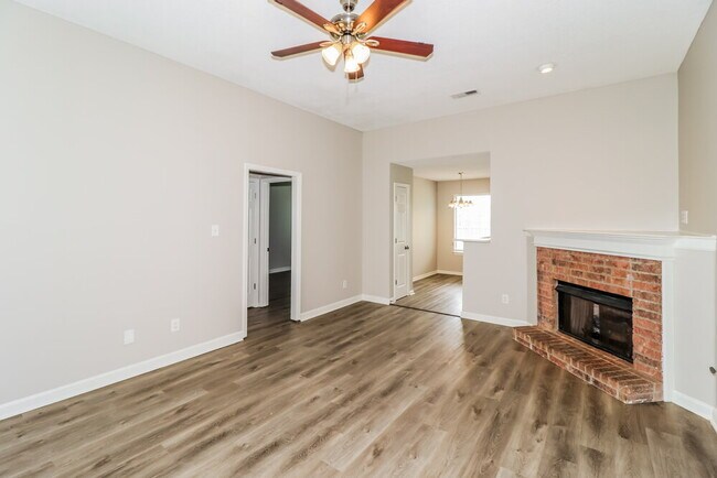 Foto del edificio - 10000 Houston Birch Dr