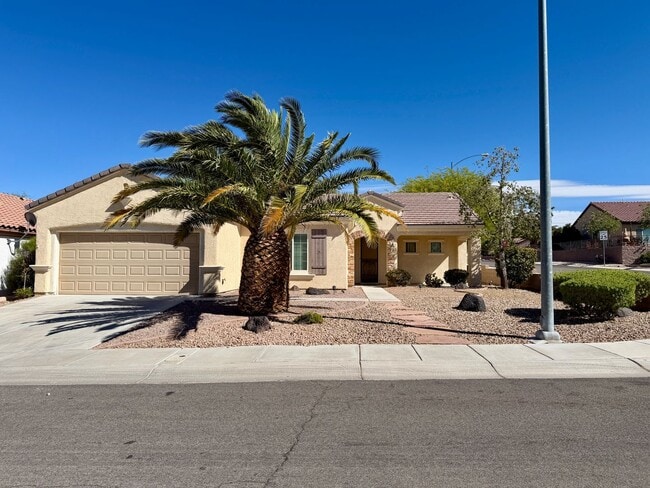 Building Photo - 2168 Sawtooth Mountain Dr