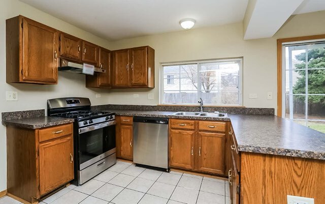 Building Photo - 1138 Pin Oak Trail