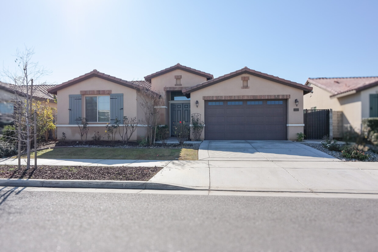 Foto principal - 11511 Hollybrook Ln