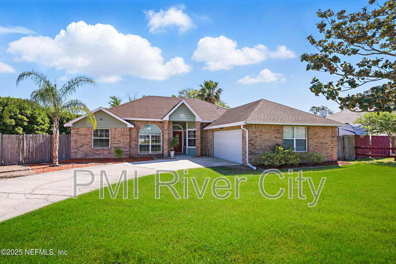 Foto principal - 2320 Locustwood Ct
