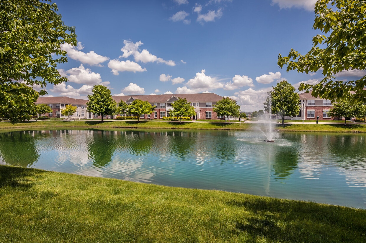 Pebble Brook Village Apartments in Noblesville, IN