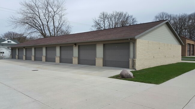 Building Photo - 1721 Ashland Ave