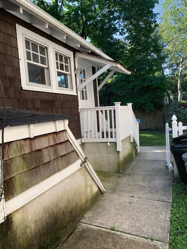 Primary Photo - 706 New Jersey Ave