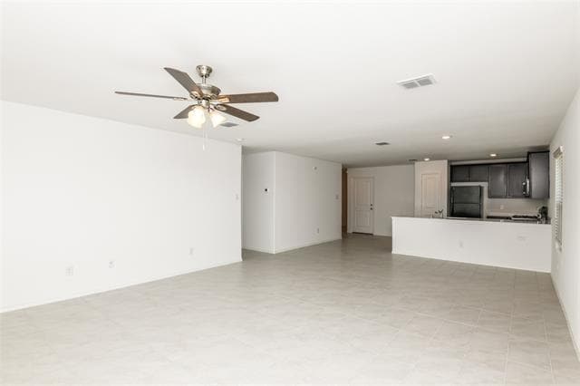 Building Photo - 8300 High Robin Ave