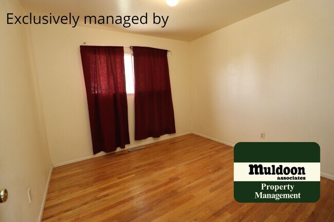 Foto del edificio - Nice Northside Aves Rancher! Available Now!!