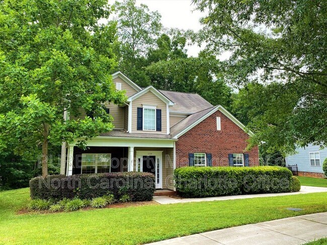 Building Photo - 1239 Brecken Court