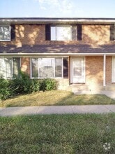 Building Photo - 21 Indianwood Blvd
