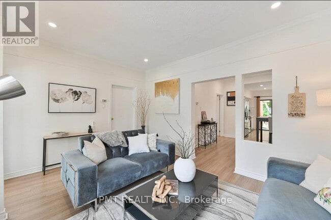 Building Photo - 406 Nairn Ave