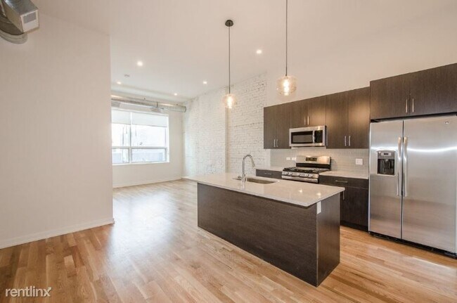 Foto del edificio - 1620 N Milwaukee Ave