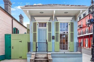 Building Photo - 1300 Chartres St