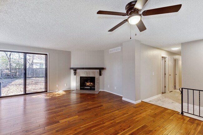 Foto del edificio - Don’t miss out on this beautiful 3 bedroom, 2 bath home in Bel Aire!