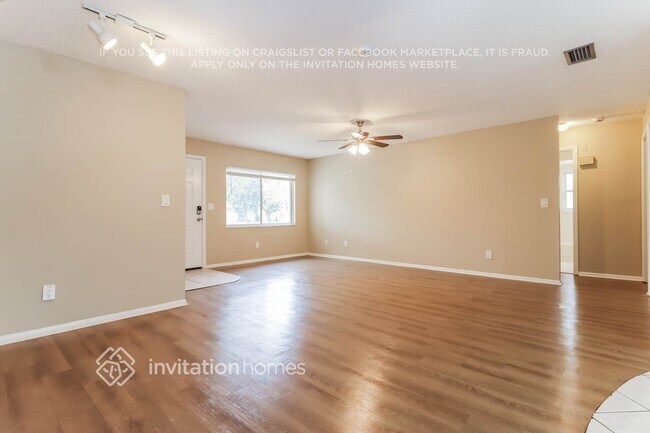 Foto del edificio - 12810 129th Terrace N