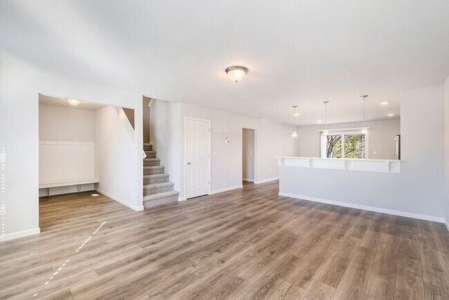 Building Photo - 7430 Sessile Cir