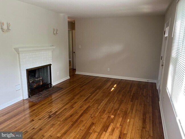 Building Photo - 3140 Cofer Rd