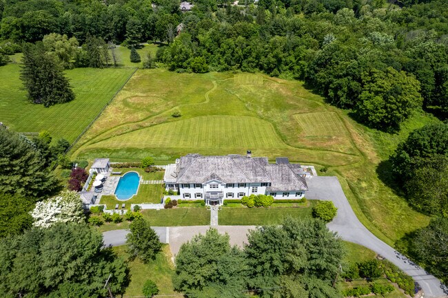 Foto del edificio - 20 Rock Gate Farm Rd