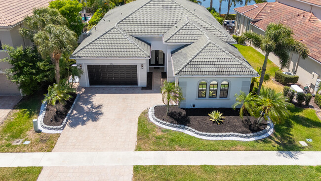 Building Photo - 1256 Beacon Cir