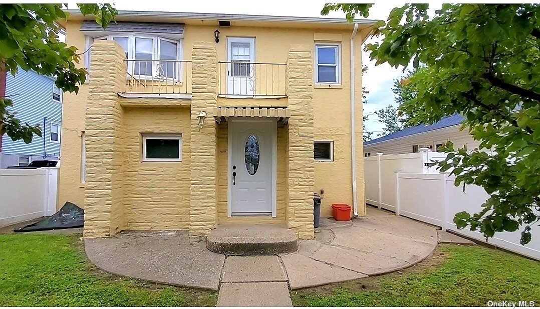 Primary Photo - 22 Parma Rd