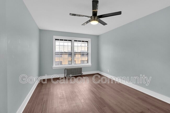 Foto del edificio - 20 E Morris Ave