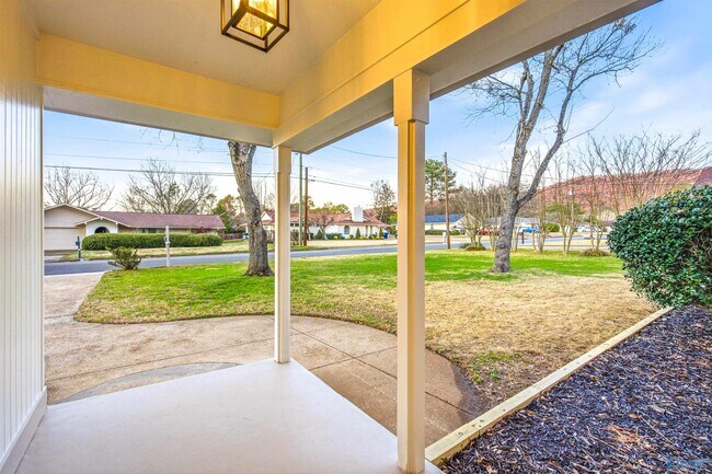 Foto del edificio - 2008 Burlingame Dr SE