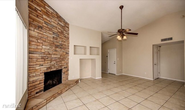 Building Photo - 3 br, 2 bath House - 6822 E Kings Ave