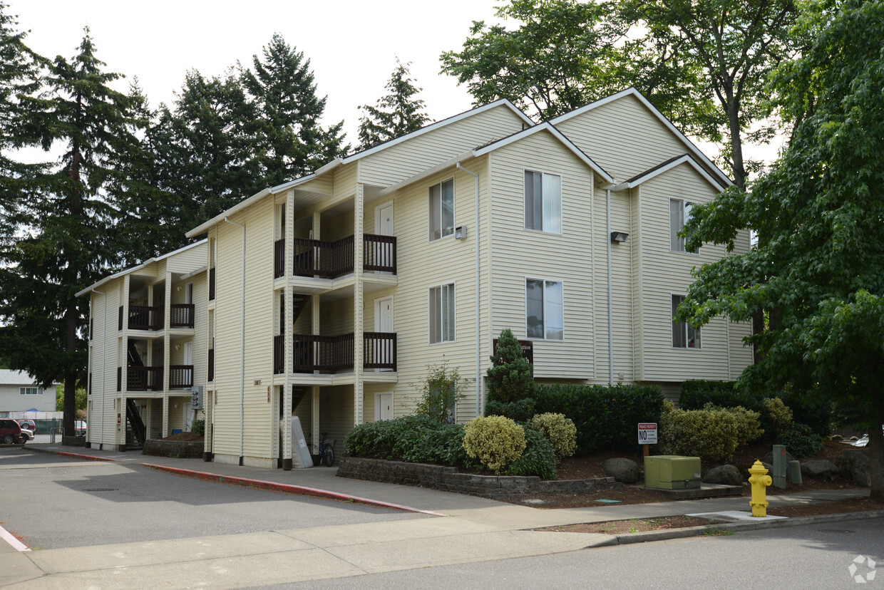 Rosewood Station - Apartments in Portland, OR | Apartments.com