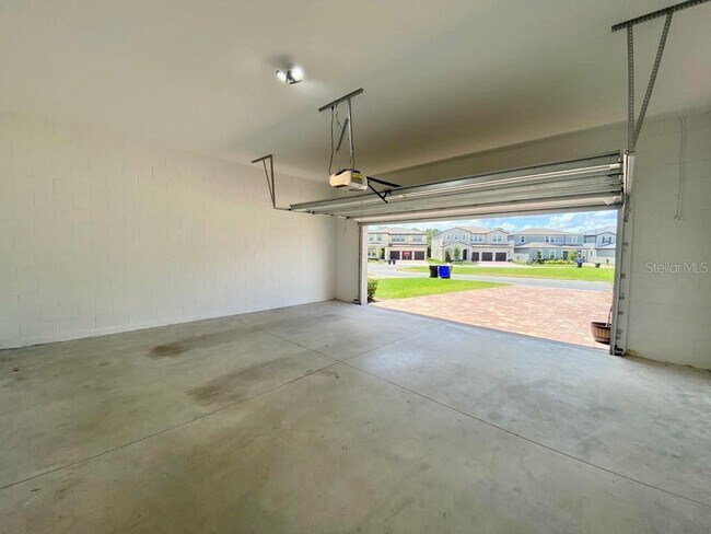 Foto del edificio - 10432 Austrina Oak Lp