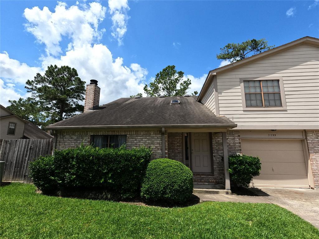 Primary Photo - 7755 Champion Pines Dr