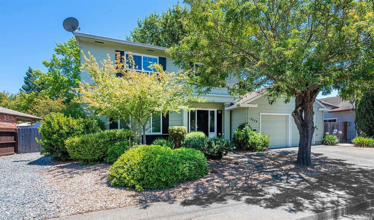 Primary Photo - 2524 Washoe Ct