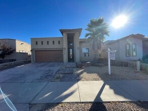 Building Photo - 3720 Loma Jacinto