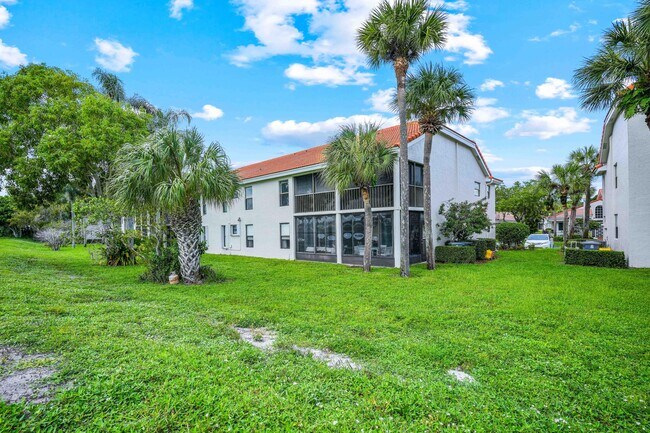 Foto del edificio - 10910 Lakemore Ln