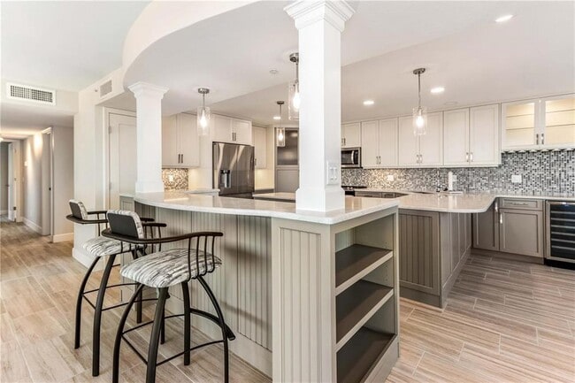 Foto del edificio - 736 Island Way